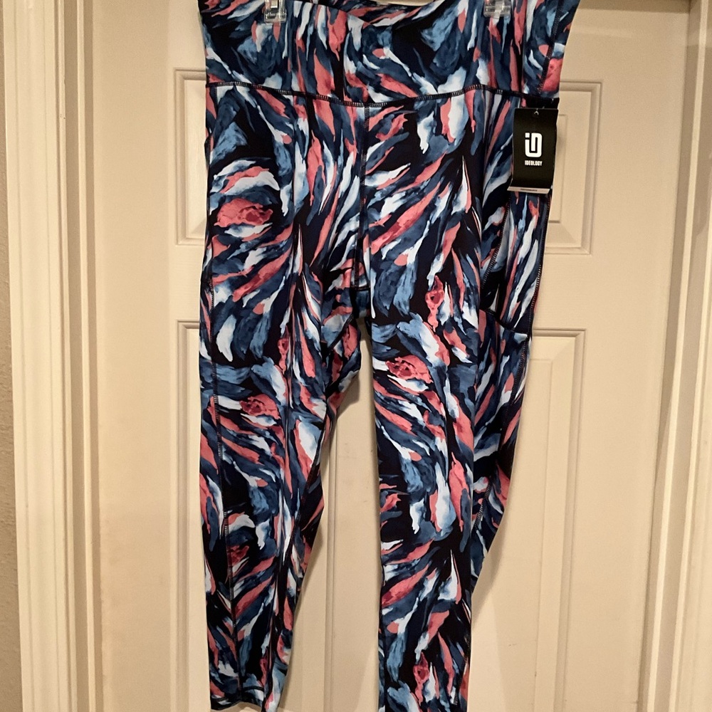 IDEOLOGY Plus Size Painterly Black Printed 7/8 Length Leggings Size 3X NWT - Picture 3 of 14